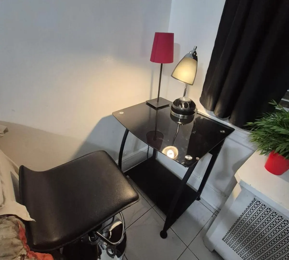 Big Room In New York Great Location منزل للإقامة
